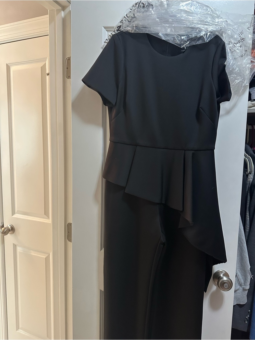 Black Halo EVE Black Asymmetric Peplum Formal Gown Size 14